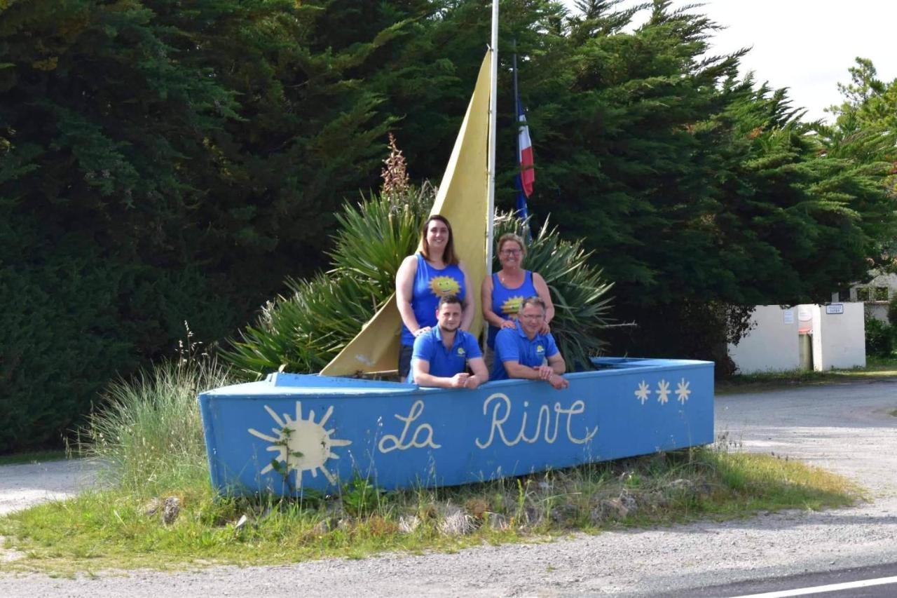 De La Rive Campsite *